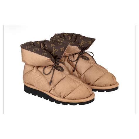 pillow boots louis vuitton prezzo|LOUIS VUITTON Official Europe Website.